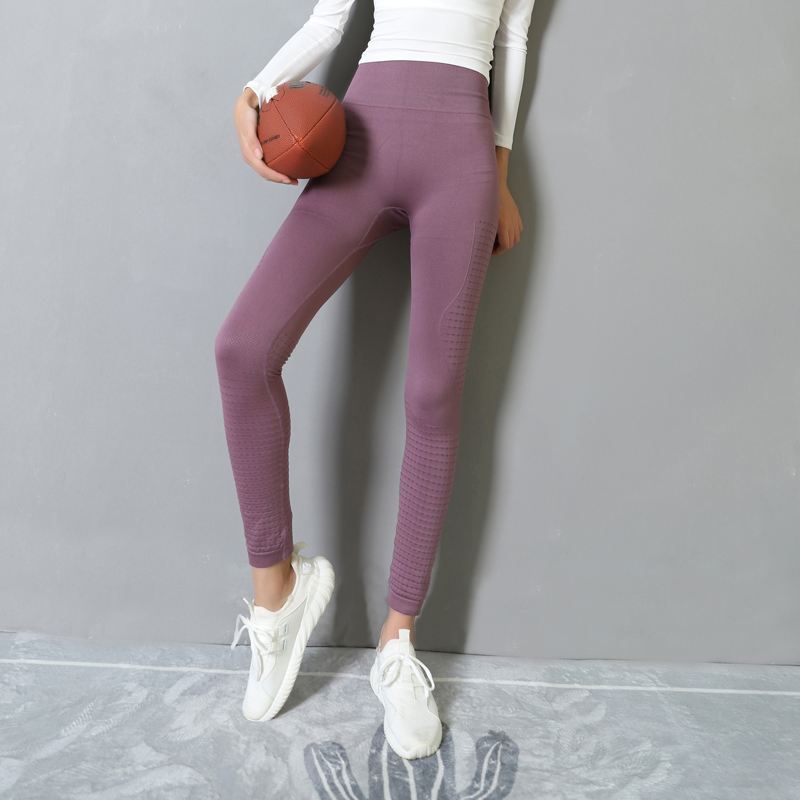 午盘：美股继续下滑 道指下跌200点