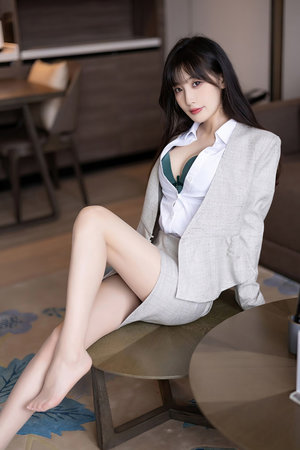 美国银行恢复了对甲骨文公司的评级，给予“买入”评级和200美元的目标价。