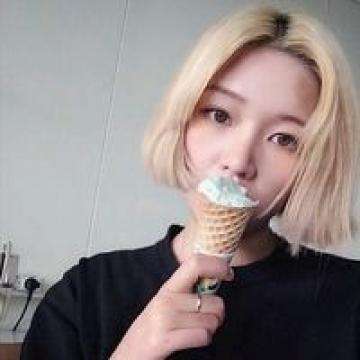 小米集团2025年盈利同比增逾40% 未来三年AI领域投入至少600亿元